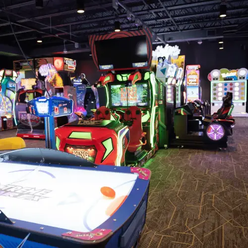 Arcade, games, things to do in Social Tinman